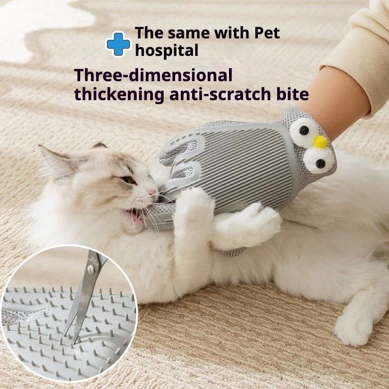 Pet Grooming & De-shedding Glove.